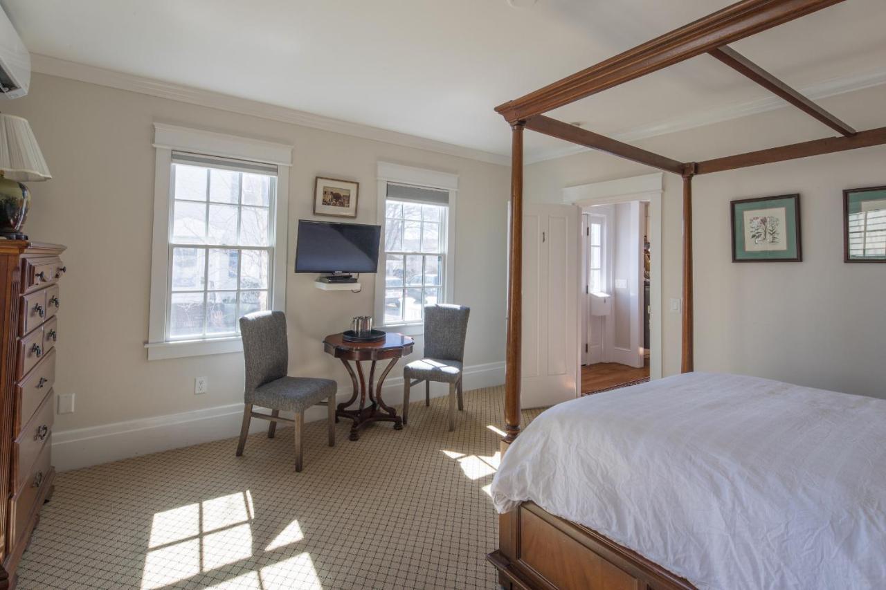 The Clarendon House Bed and Breakfast Προβινστάουν Εξωτερικό φωτογραφία